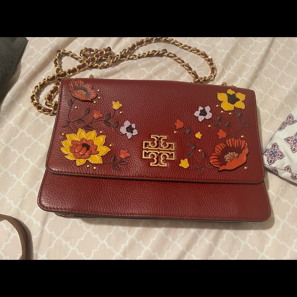 Women shoulder bag  like New used once